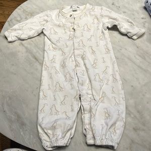 Kissy Kissy Footie Play Condition